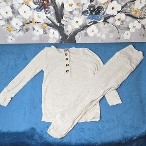 Lou Lou & Company Grey Ribbled Top & Bottom Set 2T